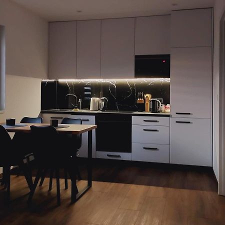 Luxury Apartments Bernardynska Domek 1 , 2 Kielce Dış mekan fotoğraf